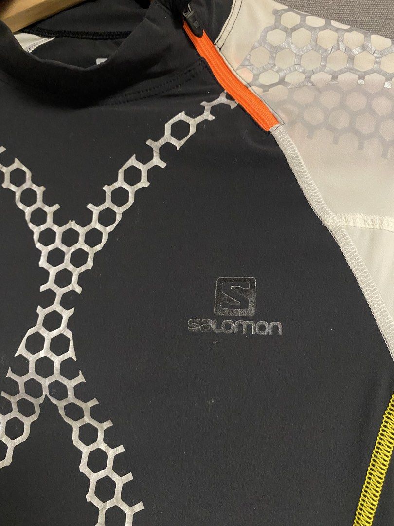 Salomon S-Lab EXO Jersey (Category: Swim Top & Rash Guards) located in Cabuyao City. Submitted by ukaythriftshirt (Listing ID 1470061571, Image 2). Description: Salomon S-Lab EXO Jersey Excellent Condition Medium Fit to large Dimes 18x26-28 Color rate 9/10 Issue may minimal cracks sa silver part and need wash - 480.