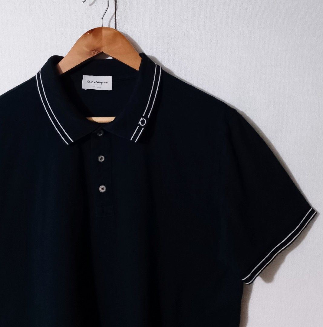 Salvatore Ferragamo (Category: Tshirts & Polo Shirts ) located in Iligan City. Submitted by jh_pr0 (Listing ID 1469979806, Image 3). Description: Sālvâtórë Fërràgámø Like new Dimes: 20.5x27 Color rate: 9.8/10 No issue Mine: 1200+sf.