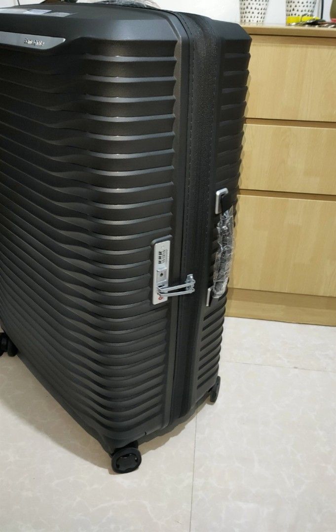 Samsonite luggage (Category: Luggage) located in Manila. Submitted by vtravelite.18 (Listing ID 1469950134, Image 1). Description: Samsonite luggage bran new Price medium 11950 large 12,550 two sizes available medium and large color black super light weight TSA lock anti theft spinner smooth wheels impact resistant Note pass po Sa Kwentuhan at Hindi marunong mag reply pag nag inquire na Ng still available 😊 thank you.