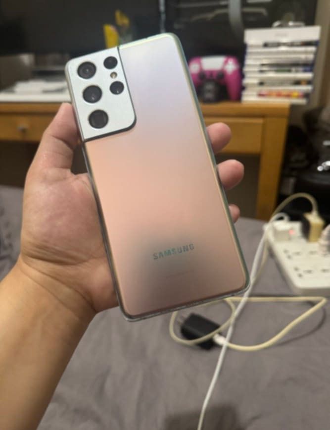 Samsung s21 Ultra (Category: Samsung) located in Maramag. Submitted by norrisj1n (Listing ID 1469984892, Image 3). Description: Samsung s21 ultra 8+8/246.