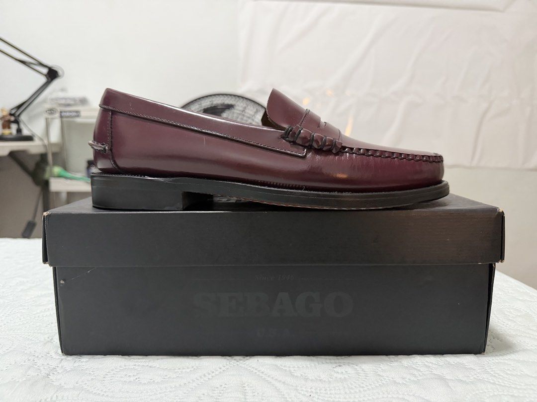 Sebago Classic Dan (sz 9) (Category: Dress Shoes) located in Pasig City. Submitted by angelo.o (Listing ID 1470011641, Image 1). Description: Sebago Classic Dan • Size 9 • Brand new (box included) • RFS: Does not fit • ₱5,200 (negotiable) • Ayala Feliz | Sta Lucia Mall.