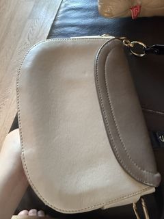 （分類：）位於 。 由 unicornisme0000 提交（商品編號 1470039632，圖片 1）。簡介： 。