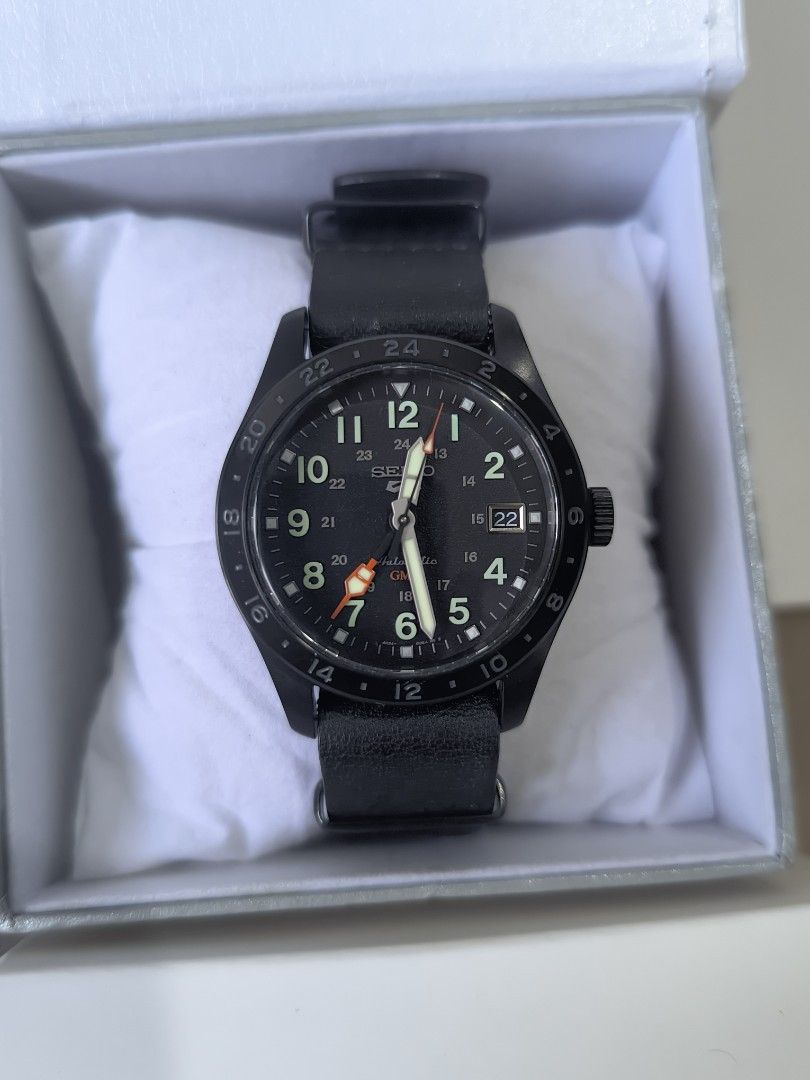 Seiko GMT SSK025K (Category: Men's Watches) located in Iriga City. Submitted by chris569 (Listing ID 1469998542, Image 1). Description: Seiko GMT black SSK025K black Price: ₱10,000 All original parts 4r34 automatic movement 39mm case diameter With replacement box only Open for nationwide shipping via LBC Camarines Sur location Disclaimer: This is a pre-owned watch with normal scratches and signs of use. Please manage your expectations accordingly