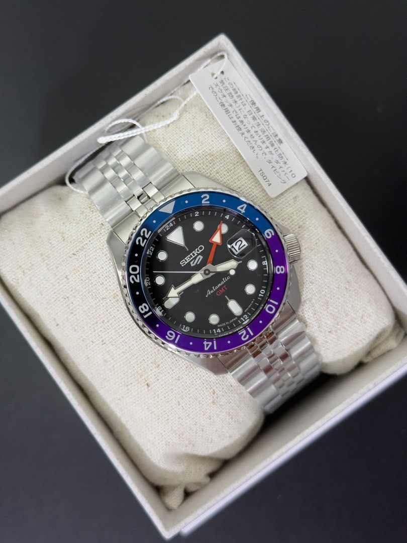 Seiko JDM Watches (Category: Men's Watches) located in Cainta. Submitted by jongkyhote (Listing ID 1470079051, Image 1). Description: JDM Seiko Models All are made in Japan Guaranteed Authentic 1. Seiko GMT SBSC021 “Joker” - ₱34,995 2. Seiko GMT SBSC019 “Sprite” - ₱27,995 3. Seiko GMT SBSC001 “Bruce Wayne” - ₱27,995 4. Seiko GMT SBSC00 “Blue Batman” - ₱27,995 5. Seiko GMT HDB002J “Cream Dial” - ₱25,995 6. Seiko Sports SBSA005 “5KX” - 17,500 7. Se