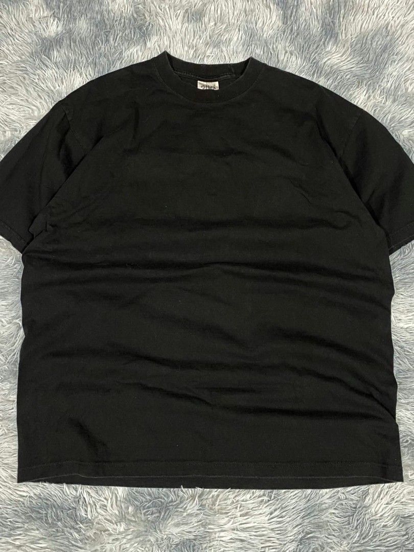 Shaka Plain Black Shirt (Category: Activewear) located in Manila. Submitted by gemfinds650 (Listing ID 1470101942, Image 1). Description: .