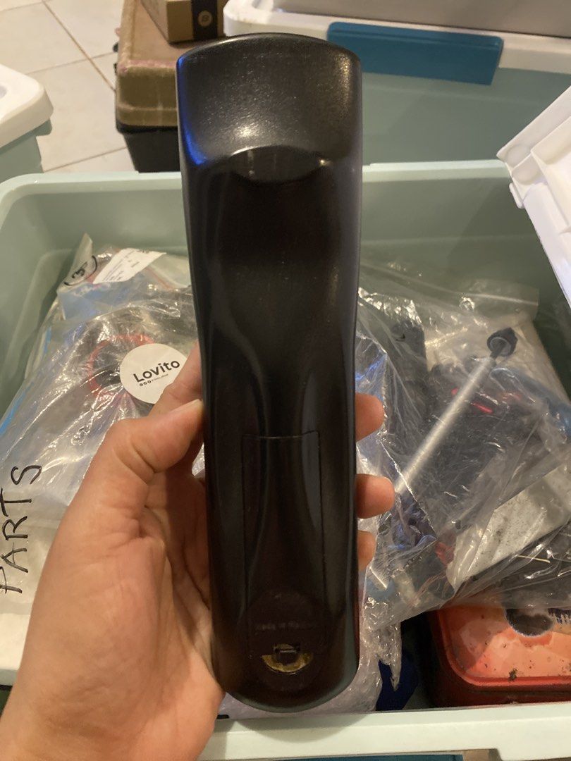 Shaw Cable Remote Control Black (Category: TV Parts & Accessories) located in Muntinlupa City. Submitted by ahermosa (Listing ID 1470093299, Image 2). Description: - 100% Original black remote control featuring Shaw branding - Standard numeric keypad, volume/channel buttons, and navigation pads - Includes original battery cover on the back - Stored well with only light dust and minimal signs of handling.