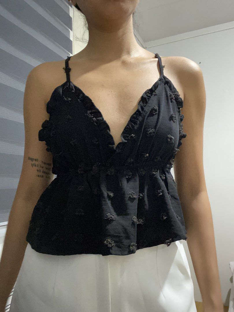 Shein cami backless top (Category: Sleeveless) located in Lapu-Lapu City. Submitted by denyella (Listing ID 1469985464, Image 1). Description: Shein polka dot crochet peplum cami backless top size: xs color: black NO ISSUES used twice only rfs: not my style anm.