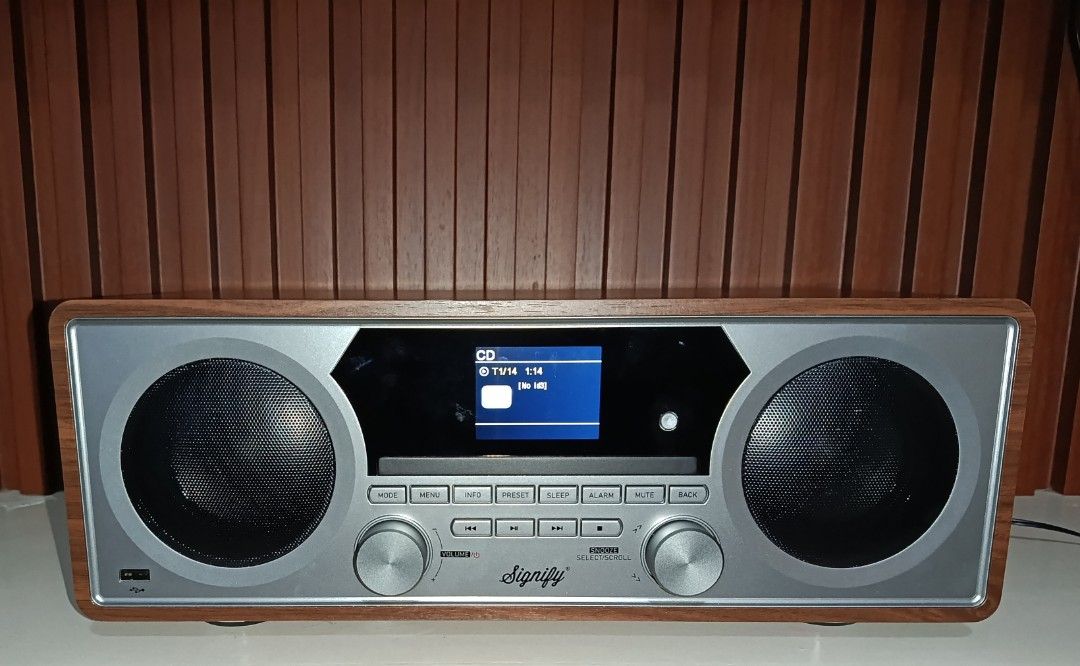 SIGNIFY, DIGITAL RADIO WITH CD PLAYER (Category: Portable Music Players) located in Calamba. Submitted by duhwain (Listing ID 1470135046, Image 3). Description: SIGNIFY (AUSTRALIA BRAND) ◼️Good as brandnew ◼️With box and manual ◼️220v ◼️P4,000 🖲️ Dab+ and FM radio functionality with 30 station present each for dab+ and FM 🖲️ Dual alarm clock with snooze function 🖲️ 2.4" light up LCD display 🖲️ Two built in full range speaker 🖲️ Bluetooth and
