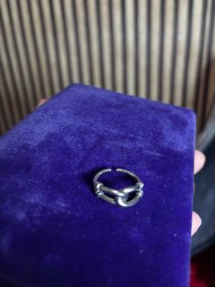 (Category: ) located in . Submitted by berndale_closet (Listing ID 1470026387, Image 1). Description: .