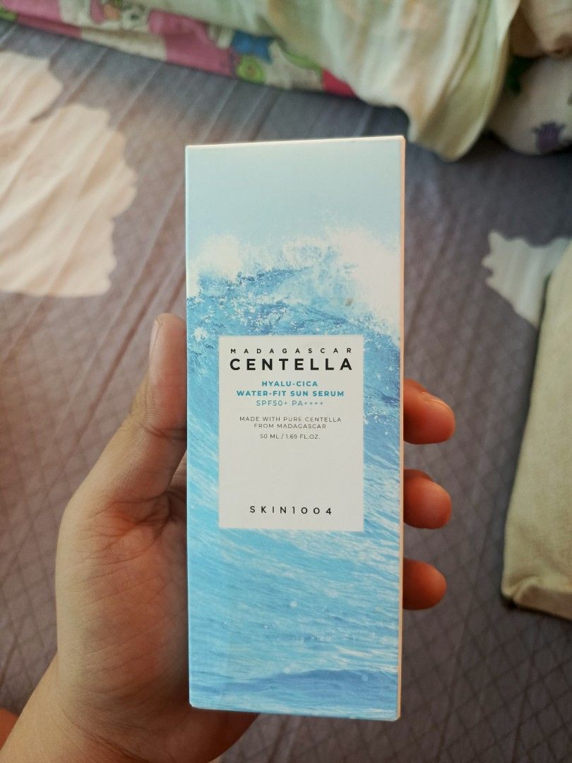 SKIN1004 Madagascar Centella Hyalu-Cica Water-Fit Sun Serum 50ml ...