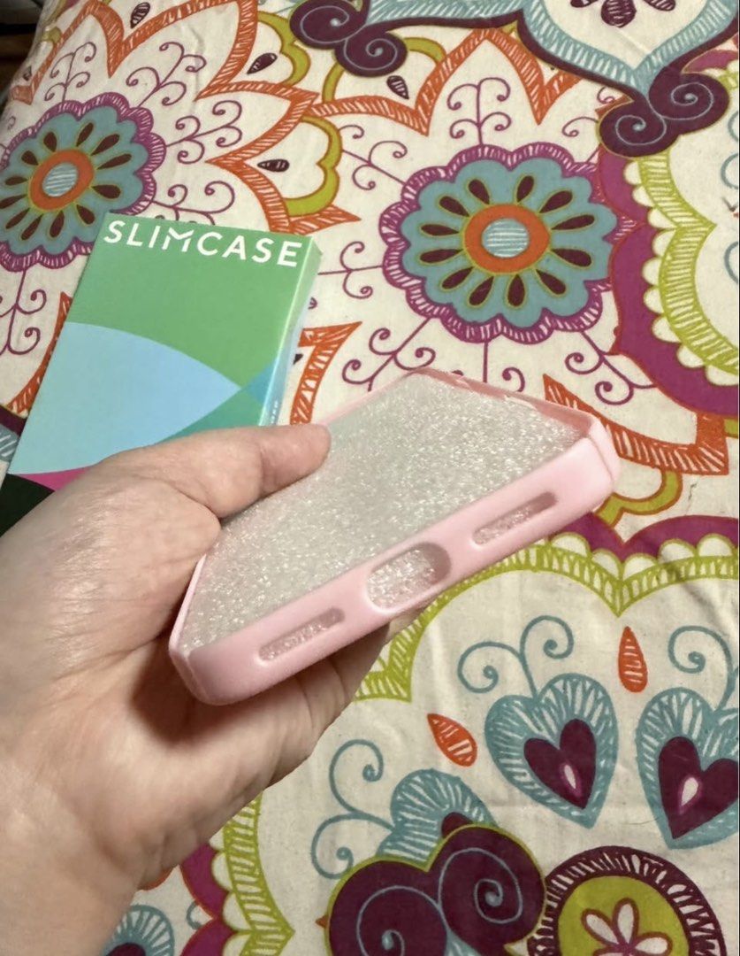 Slimcase Echo (Pink) ip17 ProMax (Category: Cases & Sleeves) located in Manila. Submitted by rkfevans325 (Listing ID 1470057477, Image 3). Description: Never used. Complete with box. From Slimcase official online store..