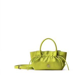 (Category: ) located in . Submitted by yypreloved (Listing ID 1470006673, Image 1). Description: .