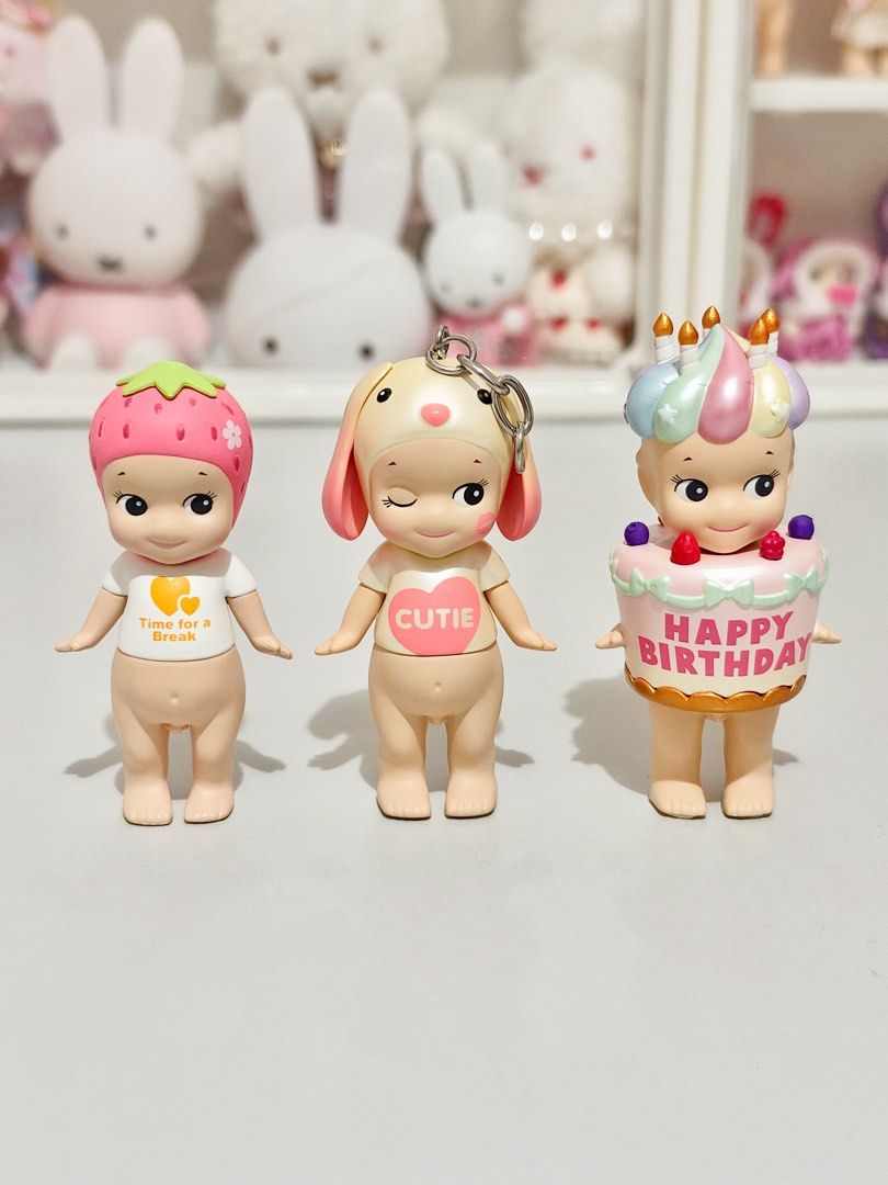 Sonny Angels (Category: Kids Toys) located in Talisay. Submitted by mochiberri (Listing ID 1470071376, Image 1). Description: FREE SHIPPING If take all, 6,500 Php Strawberry Seoul Time for a Break (NBNF) - 1,800 Kiss Kiss Secret Lop (WBNF and Chain) - 2,000 Birthday Cake Secret (WBNF) - 3,000 All mint 💳 MOP: GCash/GoTyme/Paypal 🚚 MOD: JnT.