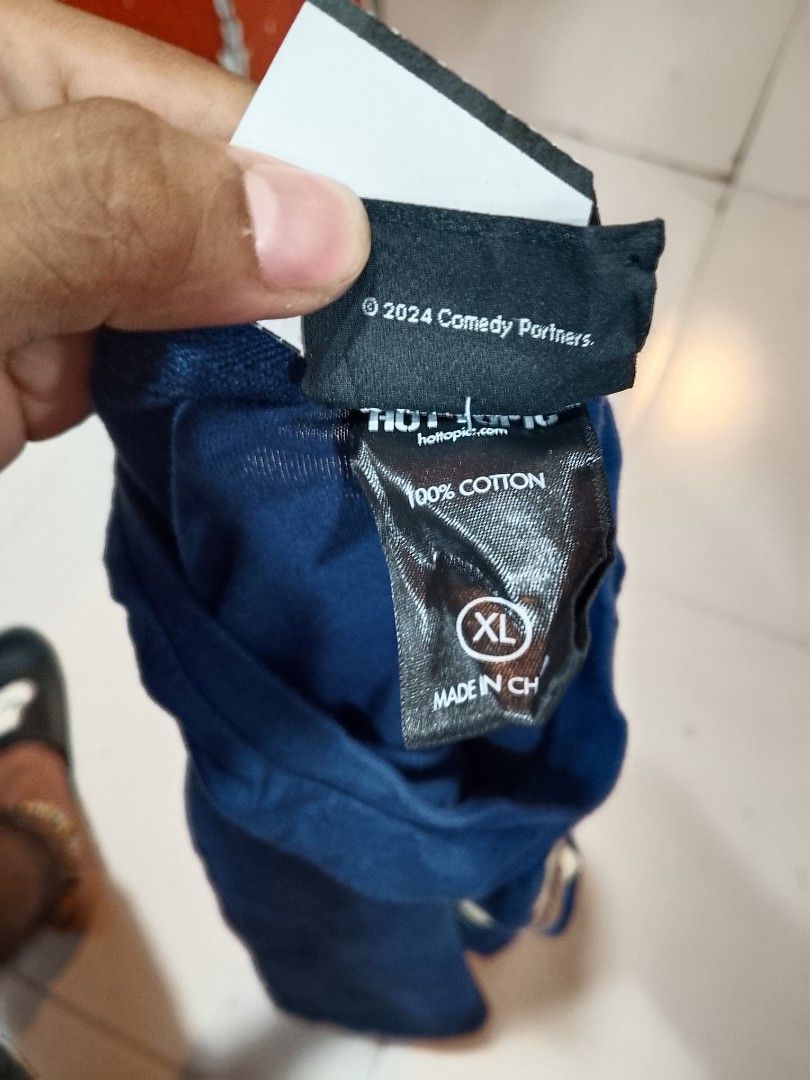 SOUTH PARK XL ₱800 ONLY+SF (Category: Sleeveless) located in Manila. Submitted by khurtjaysonpancho.9d2959 (Listing ID 1470046780, Image 3). Description: NO ISSUE EXCELLENT CONDITION✅ NEED WASH ONLY.