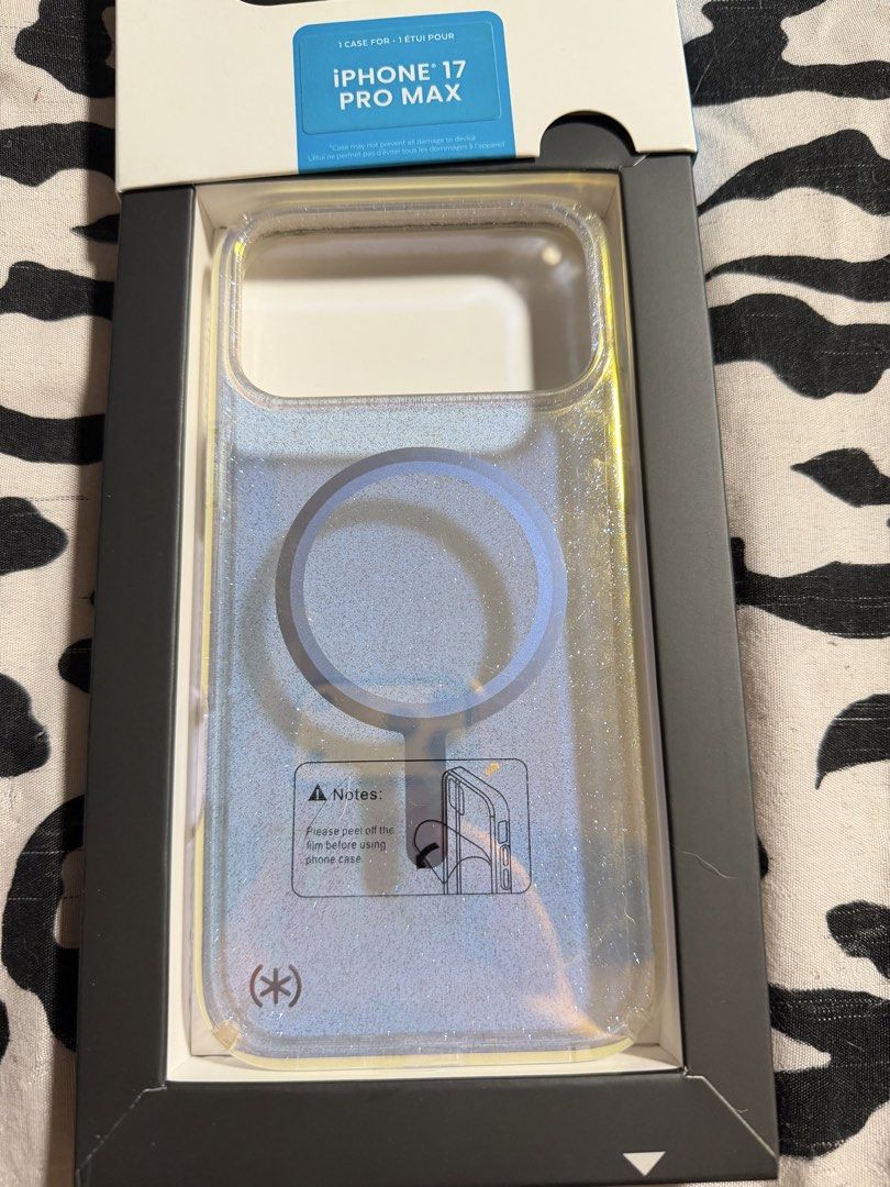 SPECK ip17 ProMax Case (Category: Cases & Sleeves) located in Manila. Submitted by rkfevans325 (Listing ID 1470058297, Image 2). Description: Used once. With box. Bought in Digital Walker. No flaws..