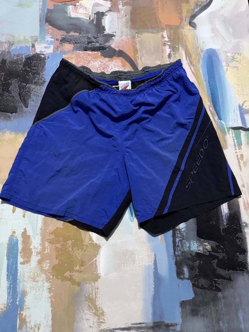 Speedo swim shorts (Category: Shorts) located in Las Pinas. Submitted by thrftmnl. (Listing ID 1469963106, Image 1). Description: Speedo swim shorts Size: Large Dimes Width: 34-40 Length: 18 Issue: slight loose waist band.