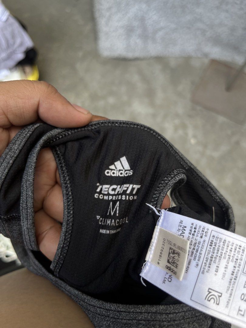 Sports bra (Category: Activewear) located in Cagayan de Oro. Submitted by kairothegreat (Listing ID 1469971941, Image 3). Description: .