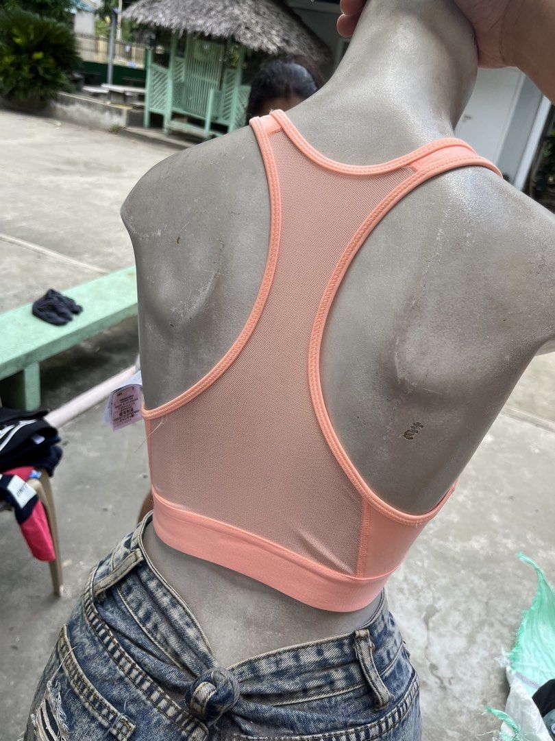 Sports bra (Category: Activewear) located in Cagayan de Oro. Submitted by kairothegreat (Listing ID 1469972195, Image 2). Description: .