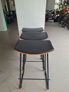 Chair wooden For Sale | Buy 1,000+ Chair wooden online | Carousell ...