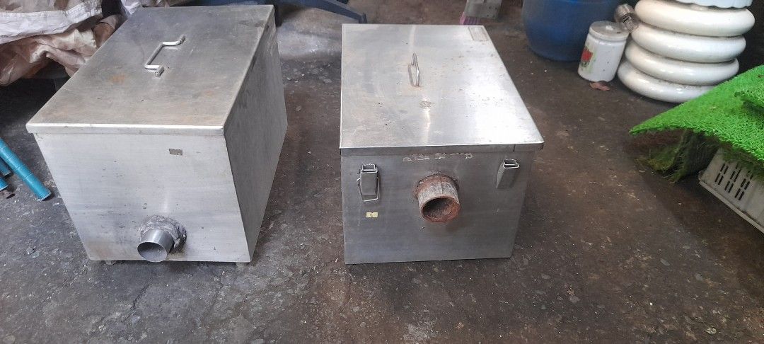 Stainless Steel Grease Trap Kitchen Wastewater Interceptor Unit (Category: Bathroom & Kitchen Fixtures) located in Valenzuela. Submitted by newbear.425b6e (Listing ID 1470023100, Image 2). Description: stainless greese trap surplus om nlng po sa mga price..