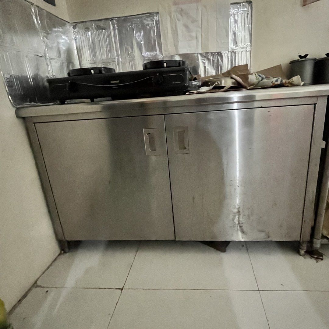 Stainless Steel Kitchen Table (Category: Tables & Sets) located in Quezon City. Submitted by annmalabanan (Listing ID 1470015138, Image 1). Description: Stainless Steel Table Best for Gas Stove with holes for LPG hose 60 x 135 x 80 cm Location: Palmera Homes, Novaliches, QC.