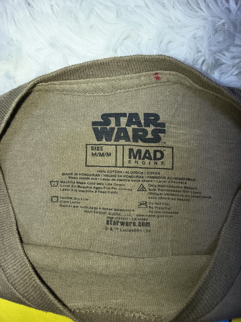 Star Wars Tshirt (Category: Tshirts & Polo Shirts ) located in Pasay City. Submitted by ODDXX (Listing ID 1470109140, Image 3). Description: Star Wars Tshirt Khaki Medium On Tag Actual Dimes: 19" x 25" No issue. Need Wash Only! 265 Pesos (Free Shipping).