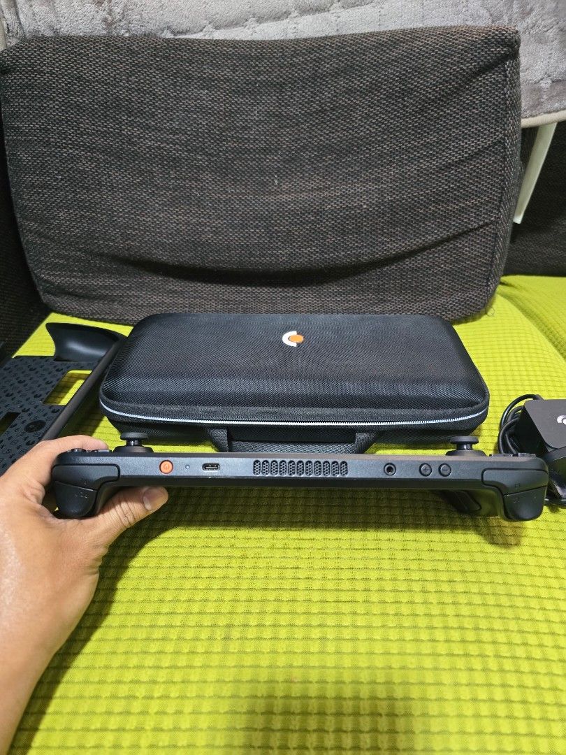 Steamdeck Oled 1TB (Category: Others) located in Caloocan City. Submitted by jesonvillegas (Listing ID 1469973406, Image 3). Description: 🔥 FOR SALE — STEAM DECK OLED 1TB (512GB VARIANT WITH 512GB SD CARD) 🔥 ━━━━━━━━━━━━━━━━━━━━ 💰 PRICE: 🔥 ₱31,995 FIXED PRICE ━━━━━━━━━━━━━━━━━━━━ 📦 INCLUSIONS: Charger pouch case ━━━━━━━━━━━━━━━━━━━━ ✨ CONDITION: ✅ No issue ✅ Good working condition ✅ Ready to use ✅ Plug & Play ━━━━━━━━━━━━━━━━━━━━ 🔄 OPEN FOR