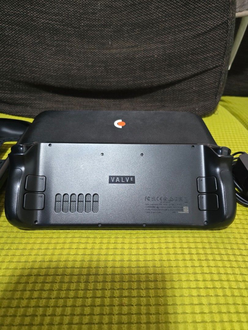 Steamdeck Oled 1TB (Category: Others) located in Caloocan City. Submitted by jesonvillegas (Listing ID 1469973406, Image 2). Description: 🔥 FOR SALE — STEAM DECK OLED 1TB (512GB VARIANT WITH 512GB SD CARD) 🔥 ━━━━━━━━━━━━━━━━━━━━ 💰 PRICE: 🔥 ₱31,995 FIXED PRICE ━━━━━━━━━━━━━━━━━━━━ 📦 INCLUSIONS: Charger pouch case ━━━━━━━━━━━━━━━━━━━━ ✨ CONDITION: ✅ No issue ✅ Good working condition ✅ Ready to use ✅ Plug & Play ━━━━━━━━━━━━━━━━━━━━ 🔄 OPEN FOR