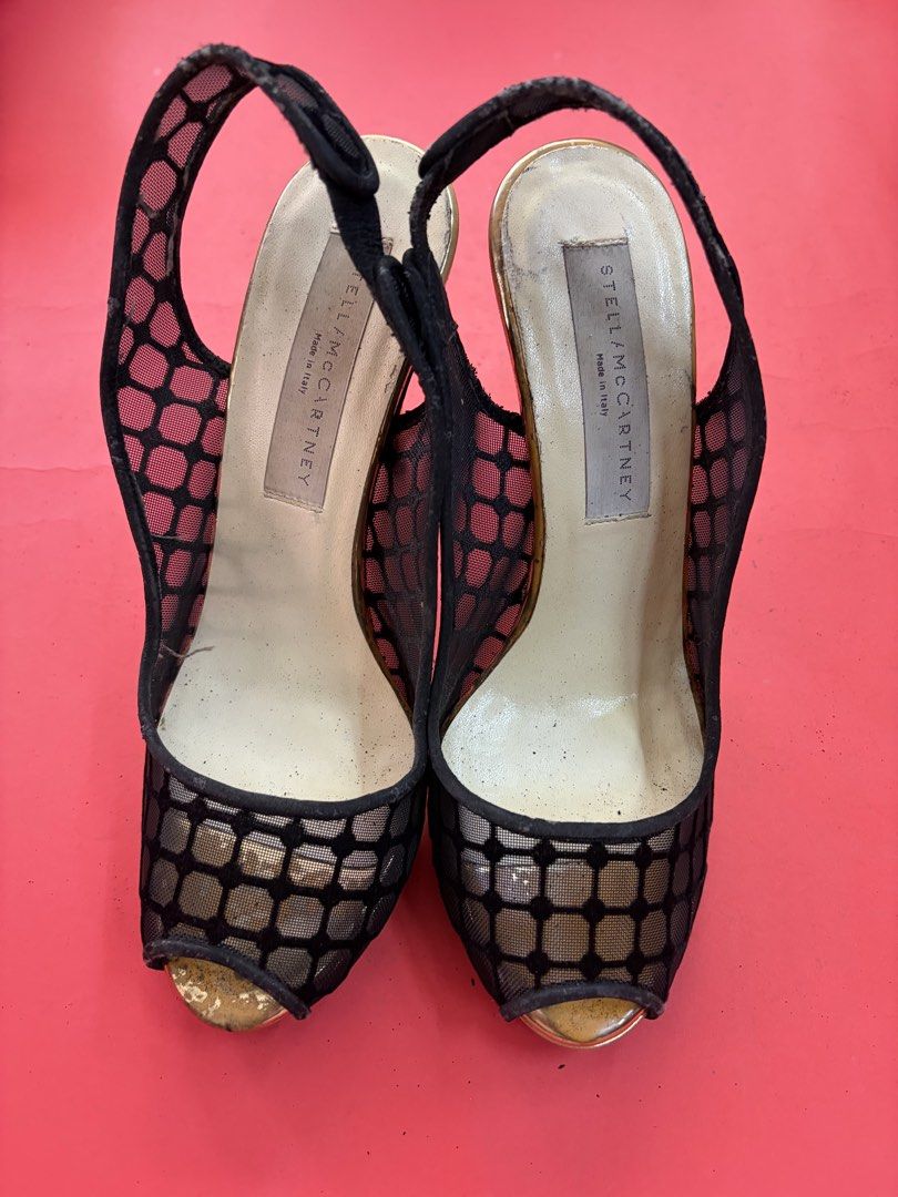 Stella McCartney black pumps gold heel (Category: Sneakers & Footwear) located in Manila. Submitted by urbanwear (Listing ID 1469976985, Image 2). Description: .