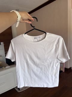 (Category: ) located in . Submitted by shopmikascloset (Listing ID 1469955971, Image 1). Description: .