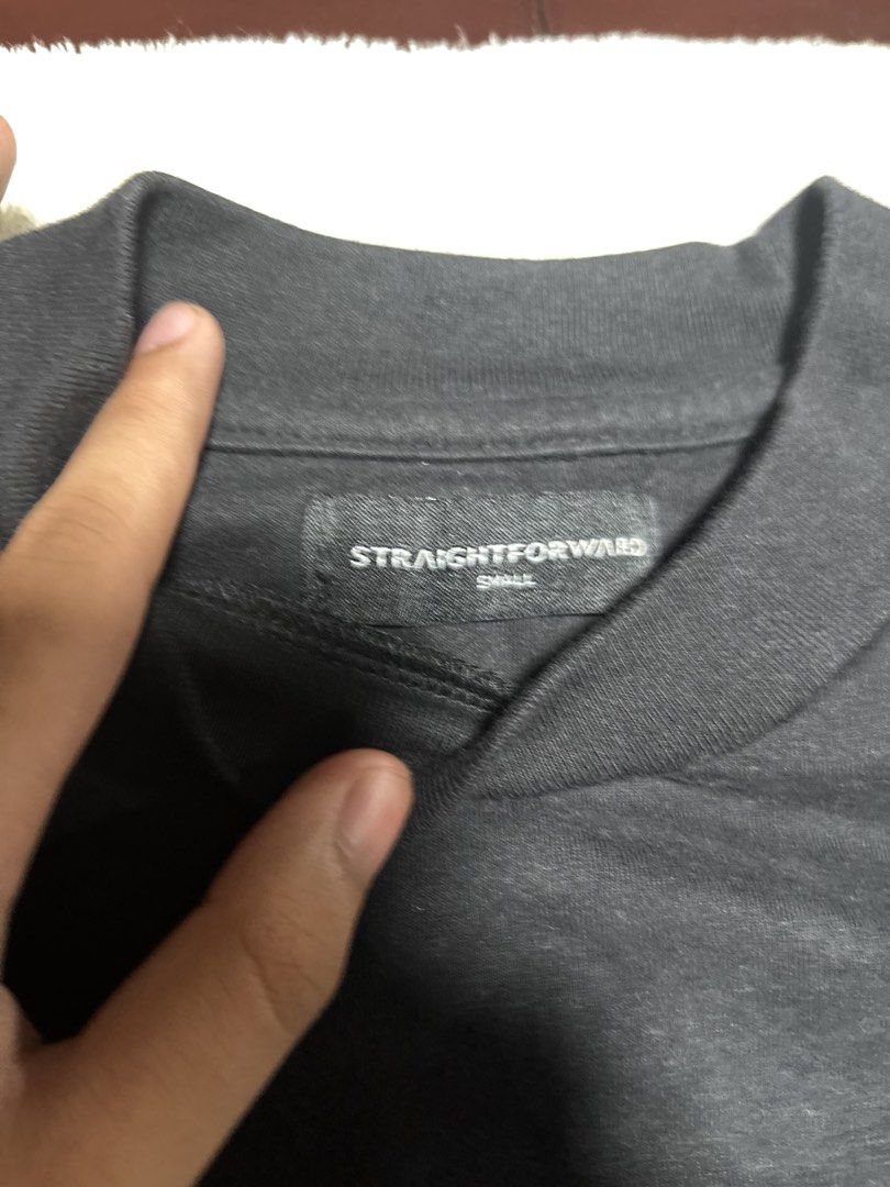 Straightforward Black T-Shirt Small (Category: Tshirts & Polo Shirts ) located in Quezon City. Submitted by ravalotyru50071 (Listing ID 1470006052, Image 2). Description: - Brand: Straightforward - Color: Solid black - Size: Small - Material: 100% cotton - Fit: Standard fit - Design: Classic crew neckline, short sleeves, clean front and back Lalamove or Meetup Dm if interested.