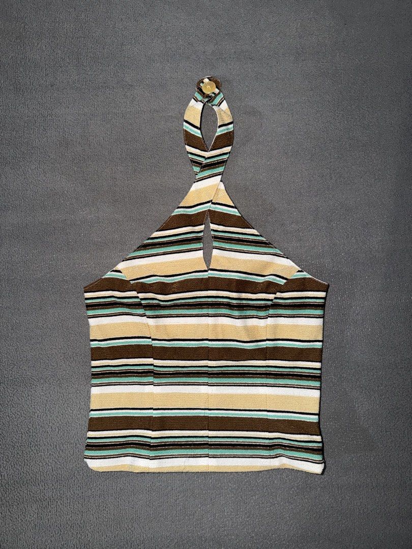 Japan Thrifted Stripes Halter Top (Category: Sleeveless) located in Quezon City. Submitted by spicycalimaki (Listing ID 1470047271, Image 1). Description: - fits XS frames - minor issue: unstitched bottom fold (check last photo) - thrifted in japan so it’s one of a kind! - last price posted (SRP: ₱1.5k) 🏷️ zara h&m mango uniqlo monki cotton on urban revivo bershka pull & bear love bonito editors market carino.
