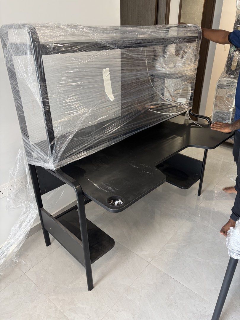 Study table (Category: Tables & Sets) located in Singapore. Submitted by php007 (Listing ID 1469977889, Image 1). Description: From ikea Self collection from Dakota .