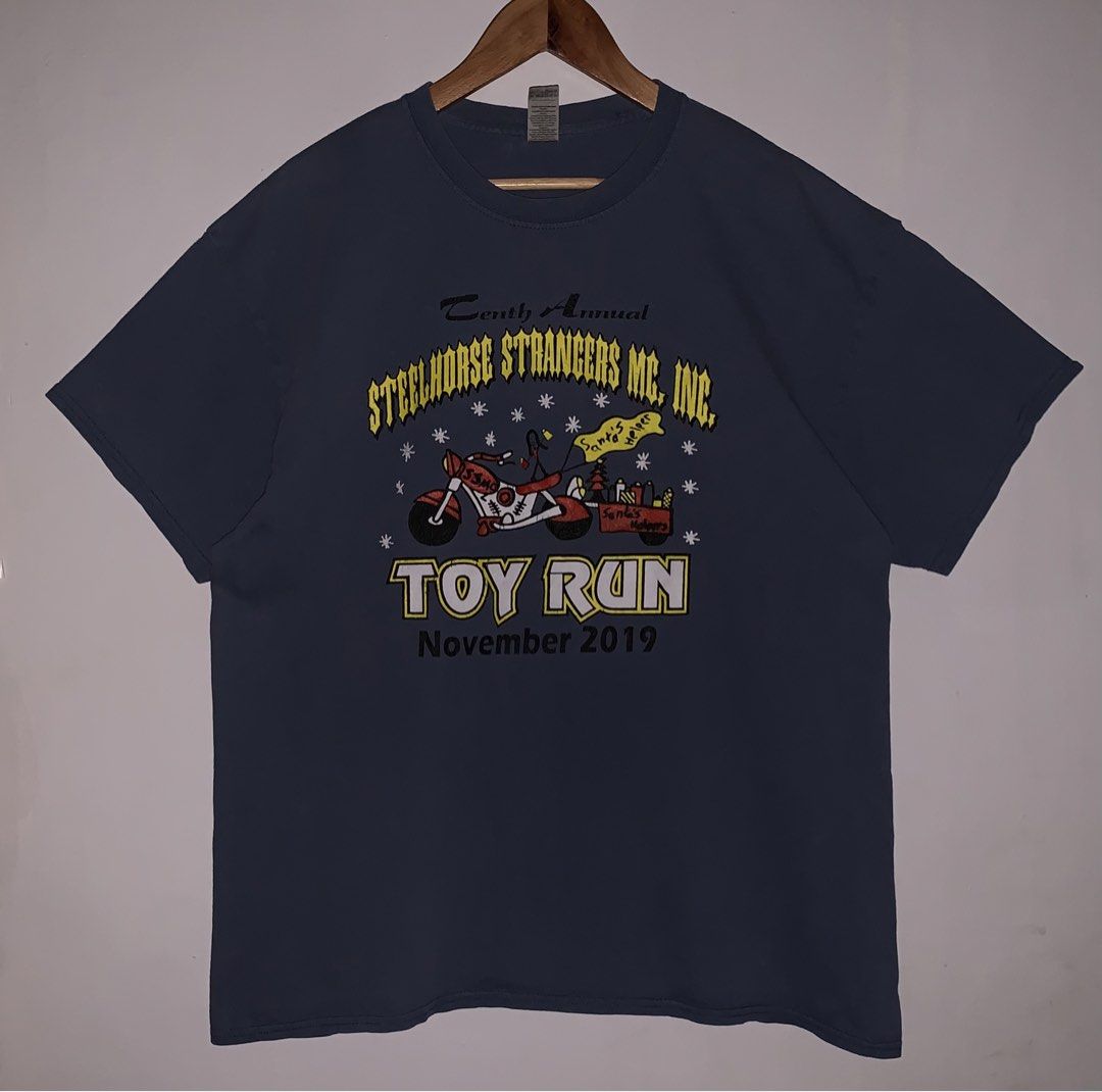STURGIS TOY RUN FOR SALE (Category: Tshirts & Polo Shirts ) located in Angeles City. Submitted by browsetheracks (Listing ID 1469951237, Image 1). Description: FOR SALE VINTAGE STURGIS GRAPHIC TEE SIZE XL ON TAG (23×29) MADE IN USA IN EXCELLENT CONDITION! NO ISSUE *HEAVY COTTON MATERIAL ₱550+SHIPPING FEE DM ME FOR MORE INFO 🔌 Note: Every item is photographed accurately to showcase its actual condition. Before shipping, each garment is meticulous