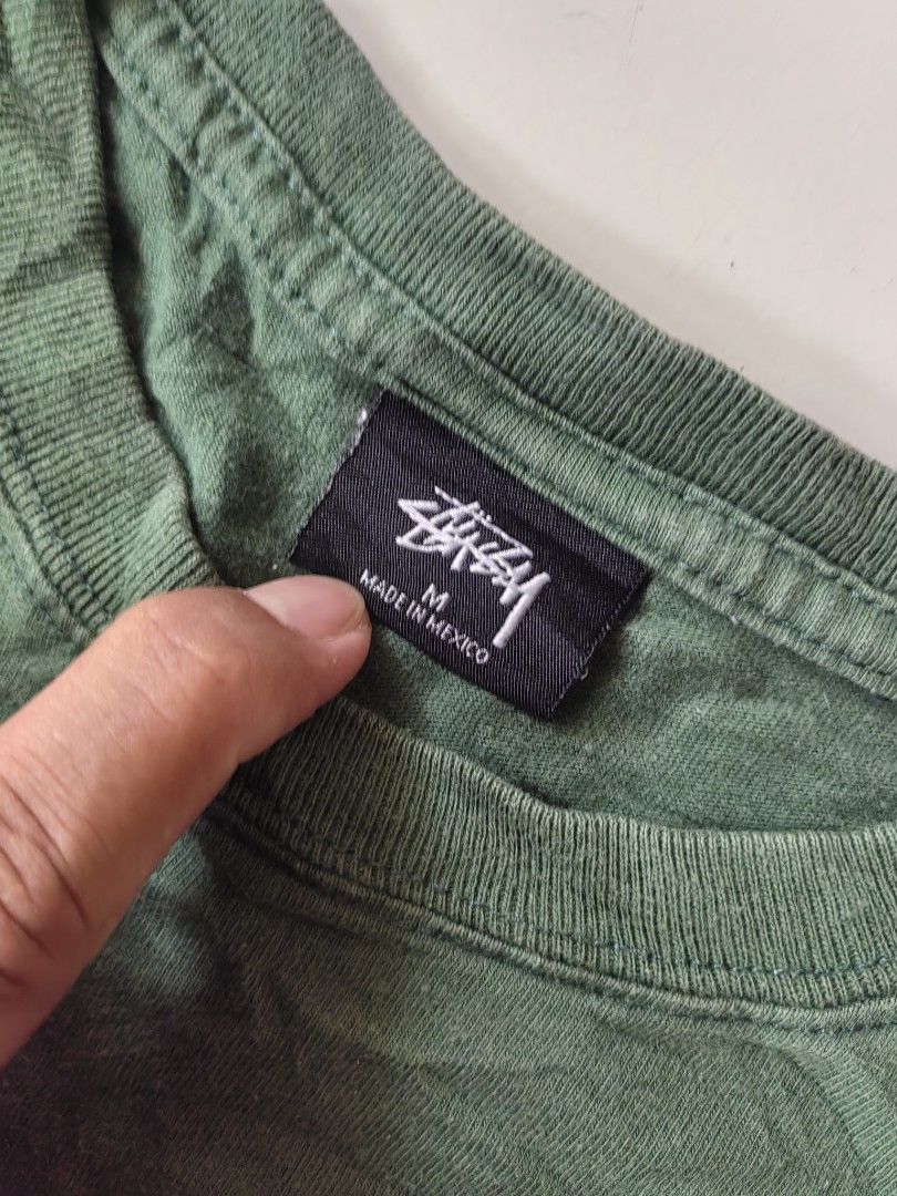 Stussy (Category: Tshirts & Polo Shirts ) located in Legazpi City. Submitted by livedolphin_68dee2 (Listing ID 1469999486, Image 3). Description: Size MEDIUM VGOOD CONDITION.