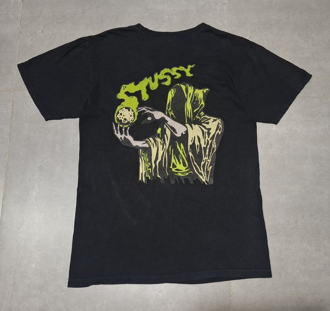Stussy Sorcerer Pocket tee (Category: Tshirts & Polo Shirts ) located in Rizal. Submitted by marcothrifts (Listing ID 1470088389, Image 1). Description: Stussy Sorcerer Pocket tee M on tag Width: 20 Length: 27 Color rate: 9.8/10 Verygood Condition No issue.