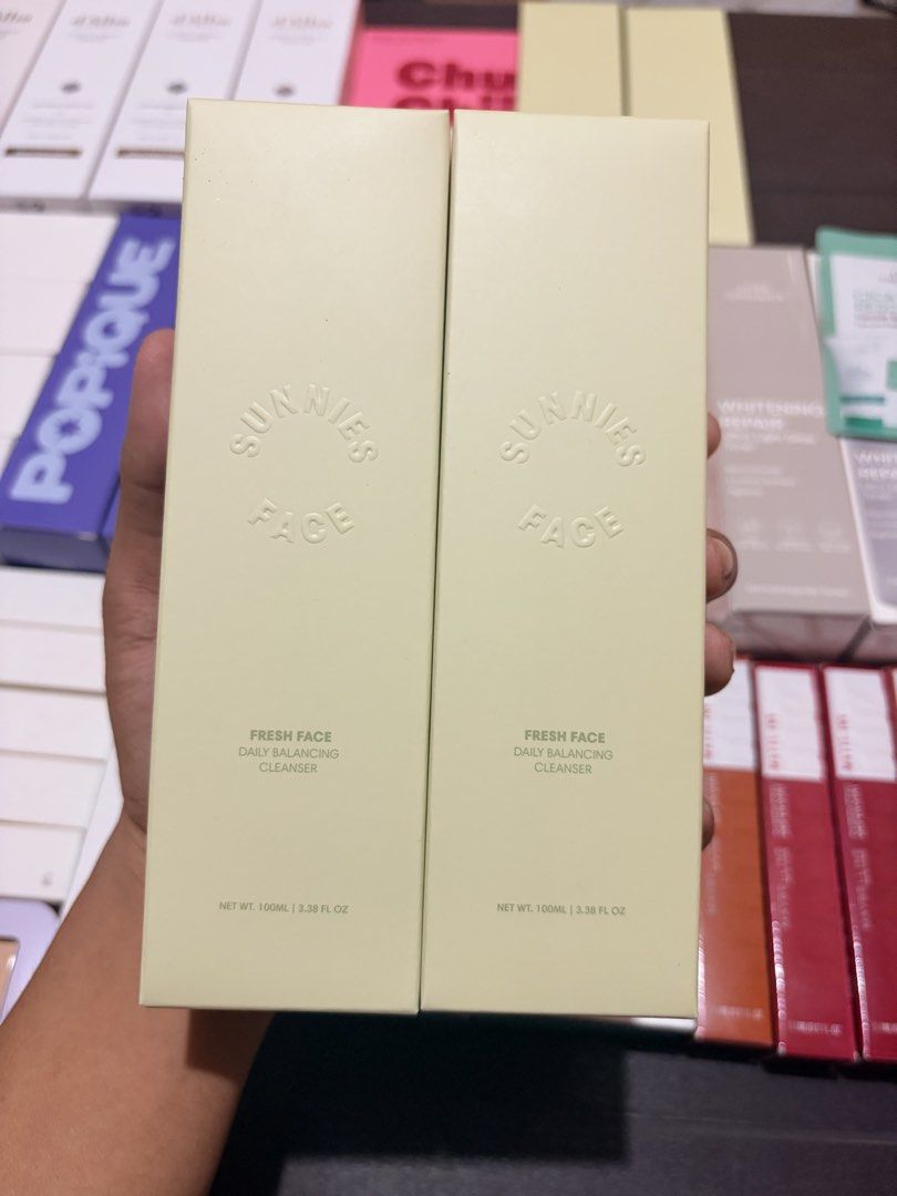 Sunnies Face Fresh Face Cleanser (Category: Face Care) located in San Mateo. Submitted by chrstian1 (Listing ID 1470105061, Image 1). Description: Sunnies Face Fresh Face Cleanser — 4 pcs ✦ SRP: ₱499 → ₱229.
