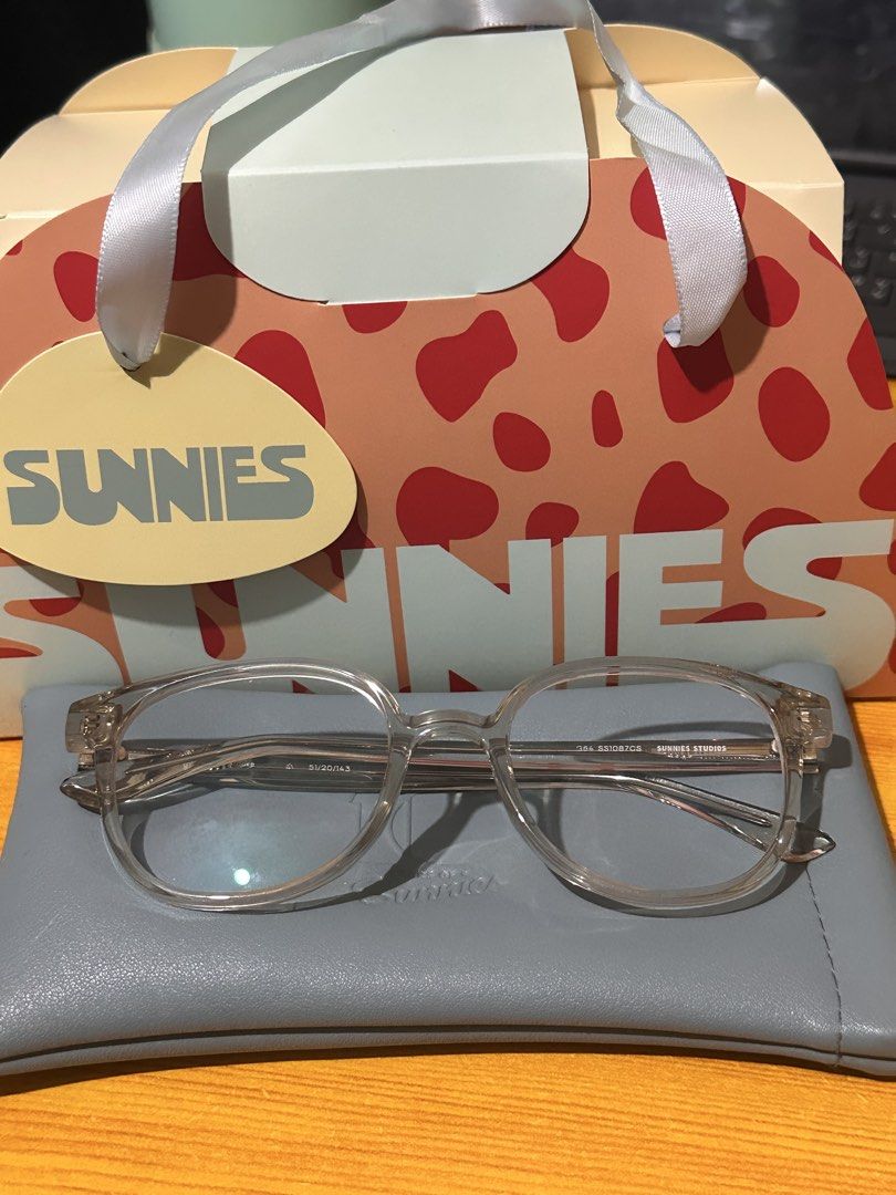 Sunnies Studios Clear Frame Eyeglasses (Category: Sunglasses & Eyewear) located in Antipolo. Submitted by alparo1999 (Listing ID 1470079532, Image 1). Description: - Brand: Sunnies Studios 0.25 eyegrade super baba (u can replace naman) - Model: 364 SS1087CS - Measurements: 51/20/143 - Material: Transparent acetate frame - Inclusions: Matching grey protective case and patterned gift bag - Condition: Brand new / Excellent.
