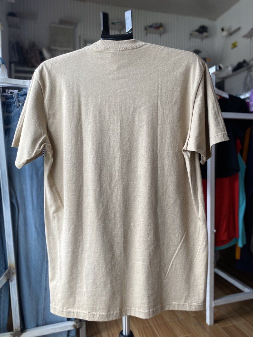 Supreme Brown Basic Plain T-Shirt (Category: Tshirts & Polo Shirts ) located in Digos. Submitted by dessirie. (Listing ID 1469973631, Image 3). Description: L=29 inches |W=22 inches Authentic fresh from California 📦 We ship anywhere in the Philippines via J&T Express. ❌️No COD – Payment First Policy 📹 We offer video calls for transparency so you can personally inspect your item before shipment. 📝 Layaway terms available 📩For inquiries, reserv