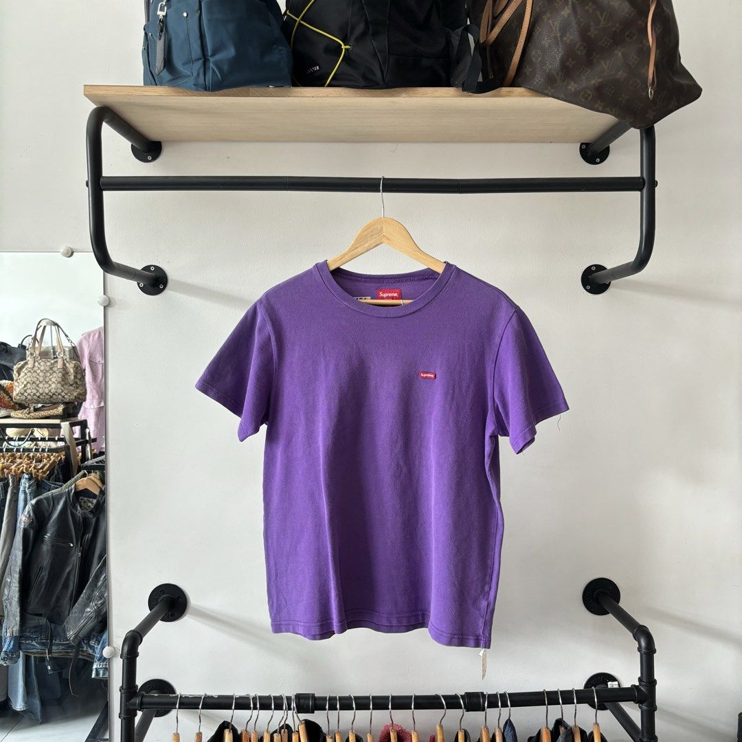 Supreme Small Box Logo Tee Purple Size L (Category: Tshirts & Polo Shirts ) located in Bambang. Submitted by heats777 (Listing ID 1470018767, Image 2). Description: - Brand: Supreme - Color: Bright Purple - Size: Large - Material: 100% Cotton - Design: Embroidered red box logo on left chest - Condition: Good.