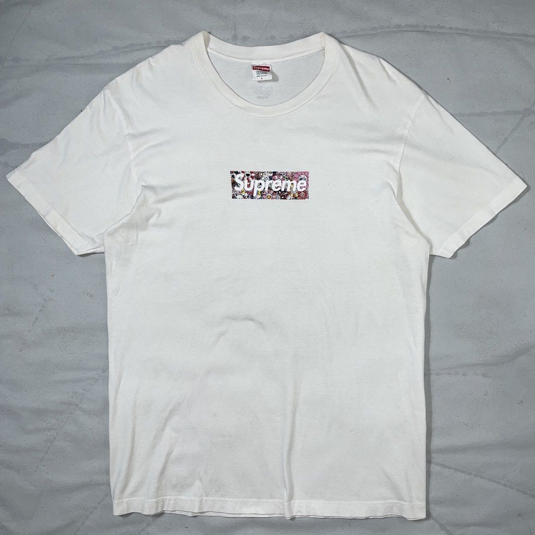Supreme Takashi Murakami Shirt (Category: Tshirts & Polo Shirts ) located in Nasugbu. Submitted by janstuffs.ph (Listing ID 1470087236, Image 1). Description: Supreme Takashi Murakami White Shirt Size: Large on tag - Best fit Large Width: 21" Length: 29" Condition: 9.5/10 Excellent Flaw: NONE Mine: 780 •Buyer shoulder shipping fee - ship via j&t. •Read details before purchasing..
