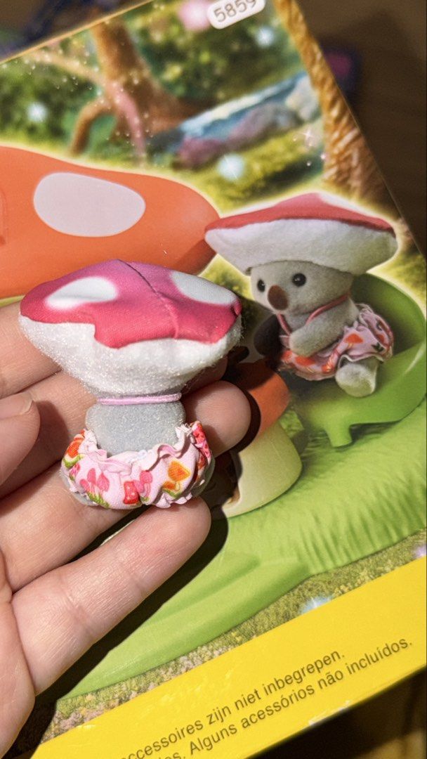 Sylvanian Families Koala Mushroom (Category: Figurines & Statues) located in Santa Rosa. Submitted by tomie_sells (Listing ID 1469963586, Image 2). Description: ⋅˚₊‧ ୨ wts lfb ୧ ‧₊˚ ⋅ sylvanian families ph ㅤᵕ̈♡☁︎⋆｡˚ koala mushroom 𓂃⋆.˚ — ₱450 — onhand — mint condi dm or comment to claim ! ⋆˚꩜｡𐔌՞. .՞𐦯⋆. 𐙚 ˚ ࣪ ˖ 𖦹°⋆ for proofs/reviews, you can visit my carousell acc: https://carousell.app.link/JdjdXq6fj7b ༘⋆📼˚ ༘ ೀ⋆｡˚ mop: maribank / gcash mod