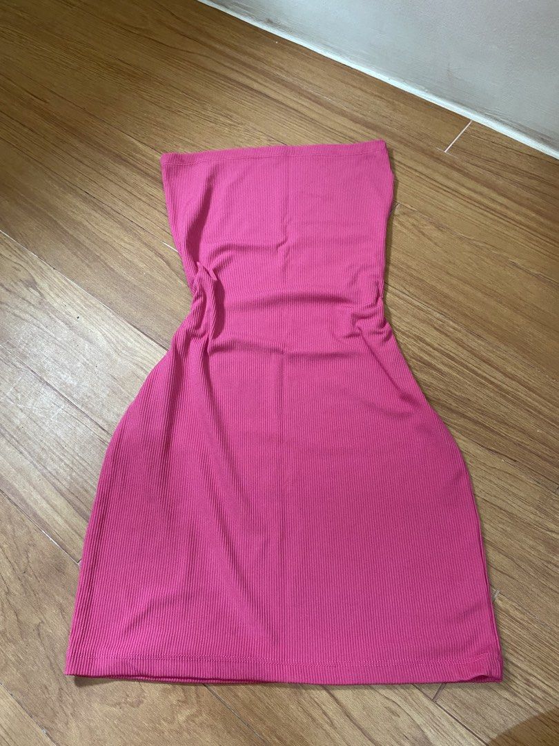 Take All Fitted Dresses (Category: Dresses) located in General Trias. Submitted by rarekibae (Listing ID 1469972441, Image 1). Description: .