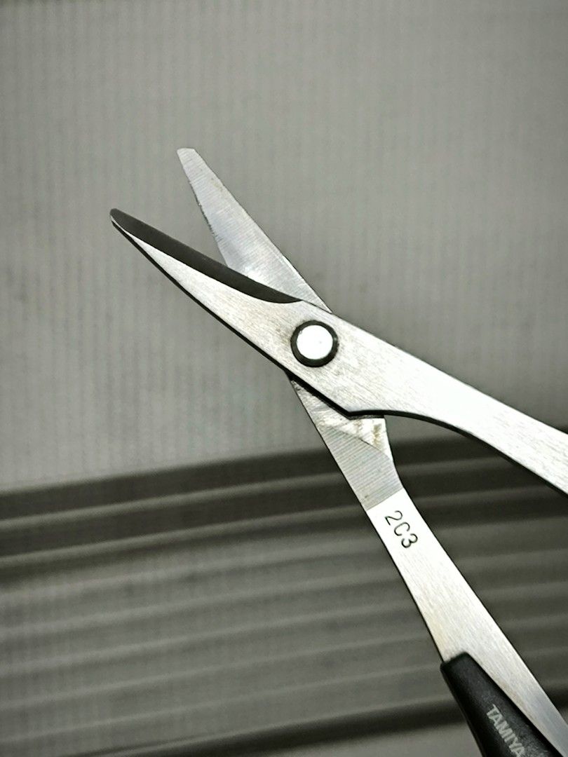 Tamiya Craft Tools Curved Scissors for Plastic / Lexan (74005) (Category: Craft Supplies & Tools) located in Angeles City. Submitted by yellowbrickstore (Listing ID 1470116780, Image 3). Description: Authentic Tamiya Japan Craft Tools No. 05 Curved Scissors for Plastic & Polycarbonate Brand: Tamiya (Japan) Item Number: 74005 (Craft Tool Series No. 05) Blade Material: High-grade 420J2 stainless steel Blade Design: Curved cutting edge designed to t