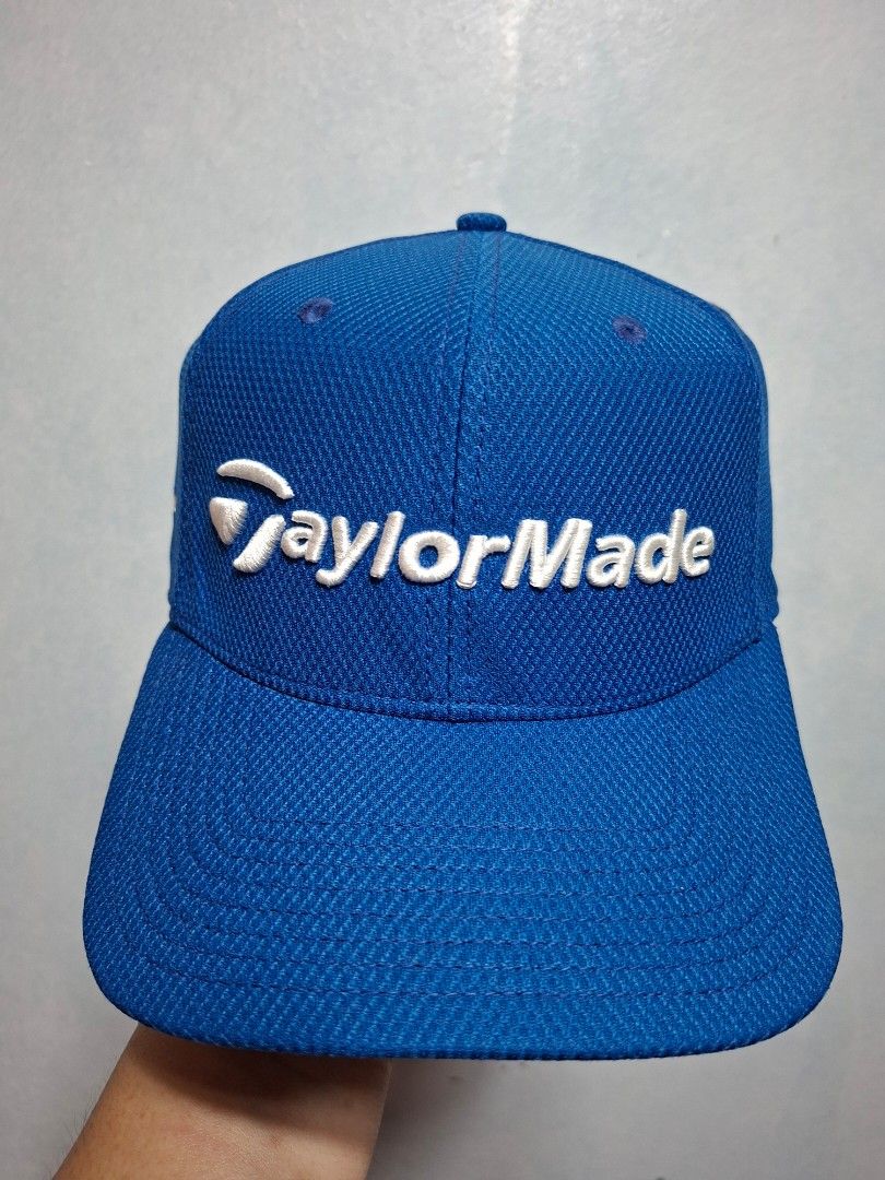 TaylorMade M1 TP5 New Era Blue Golf Hat Cap (Category: Caps & Hats) located in Taguig. Submitted by AlfonsoJaimepreloved (Listing ID 1469971828, Image 1). Description: Taylor Made TP5 M1 Golf Cap New Era 39Thirty Adult / Closed Cap Stretchable (M-L) Embroidered / 100% Polyester Royal Blue Colorway Excellent Used Condition Price : 680 Location : ibayo Tipas Taguig City MOD : Lalamove / LBC / J&T at buyer expense MOP : Gcash Thank you.
