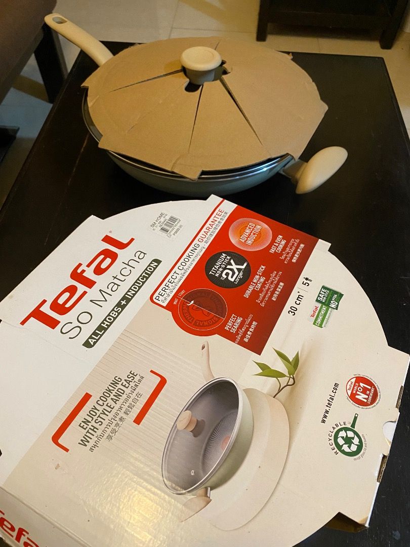 Tefal - Deep frying pan (30cm) (Category: Cookware & Accessories) located in Caloocan City. Submitted by smae_._ (Listing ID 1469967164, Image 1). Description: Tefal Deep Frying Pan (30cm) Selling Price - ₱3,990 Original Price - ₱5,699.