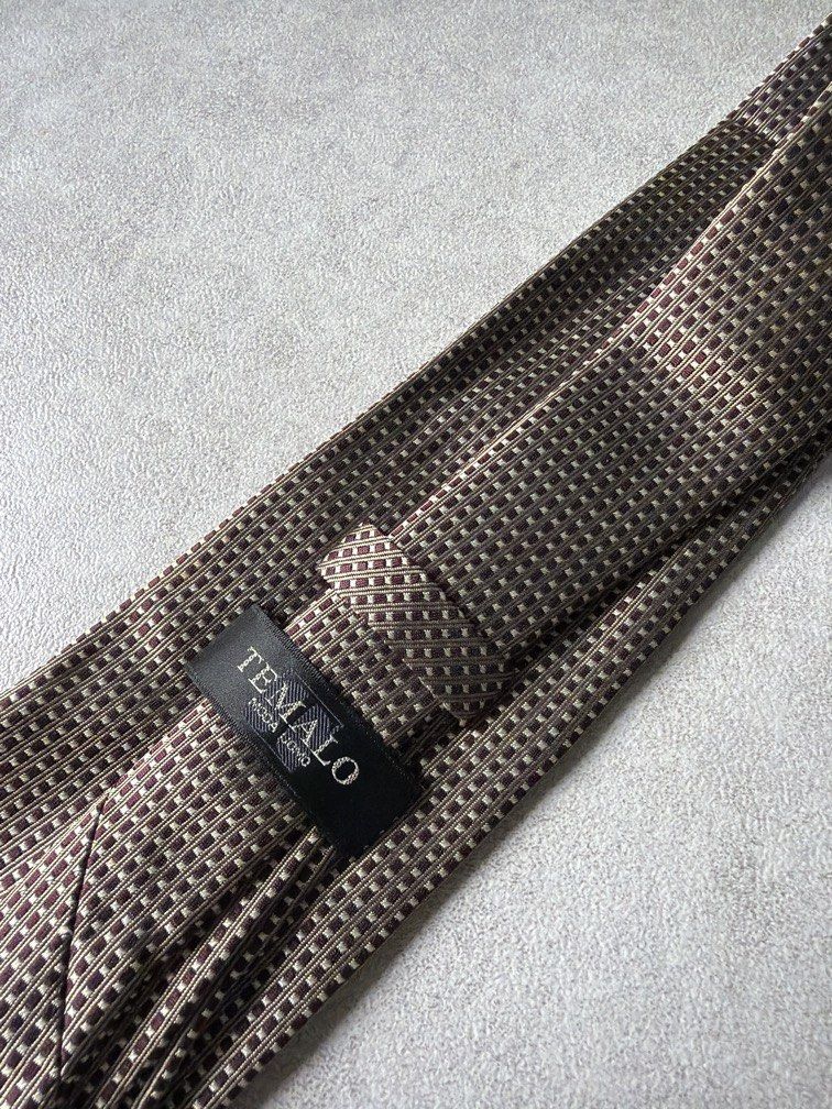 Temalo Necktie (Category: Ties) located in Pasig City. Submitted by chamoisee (Listing ID 1469969774, Image 3). Description: Temalo Necktie.