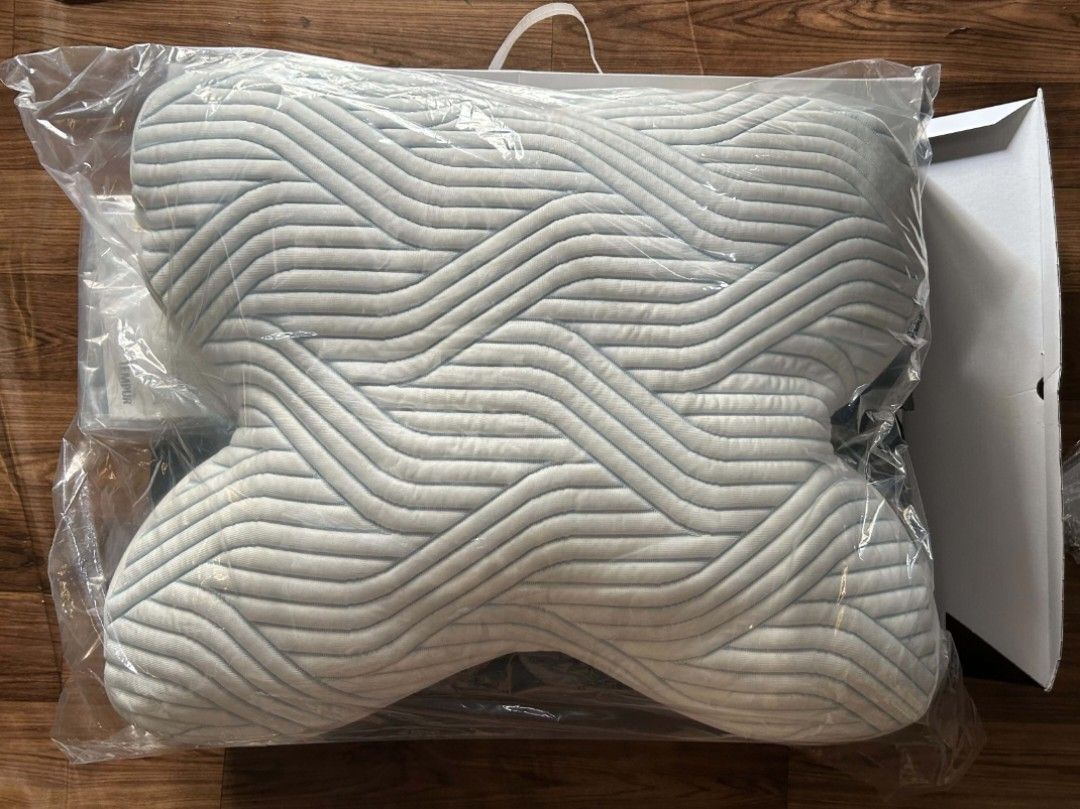 TEMPUR Ombracio SmartCool™ Pillow (Category: Everything Else Others) located in San Jose del Monte. Submitted by earthbounddeity (Listing ID 1469989076, Image 2). Description: Size: 60x50 cm Tempur pillow specifically designed for stomach sleepers. The pillow is brand new, but the box has a few dents due to storage. Price is negotiable. (Cross posted on other platforms).