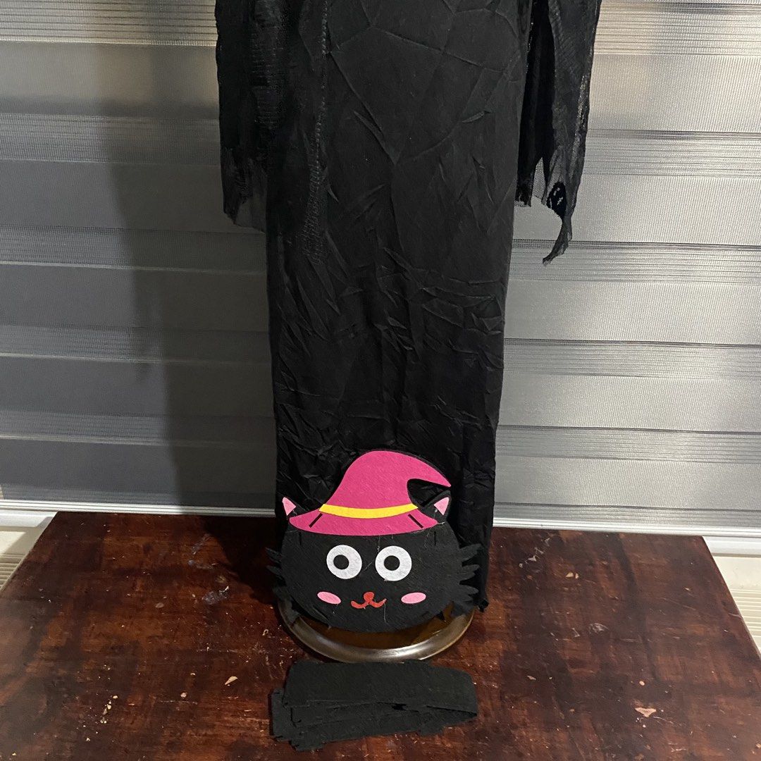 The Bride Costume (Category: Everything Else Others) located in Caloocan City. Submitted by discusonlineshop (Listing ID 1470001050, Image 2). Description: 10-12y complete set .