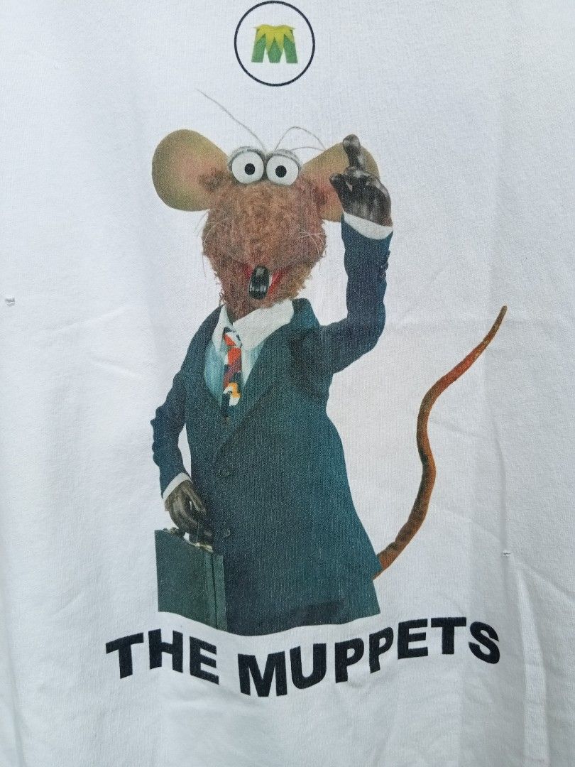 The Muppets Distressed & Chopped hem (Category: Tshirts & Polo Shirts ) located in Cabadbaran. Submitted by reizen_ace051823 (Listing ID 1470036164, Image 3). Description: - trash condition - size large - dimes L27 x W22.5.